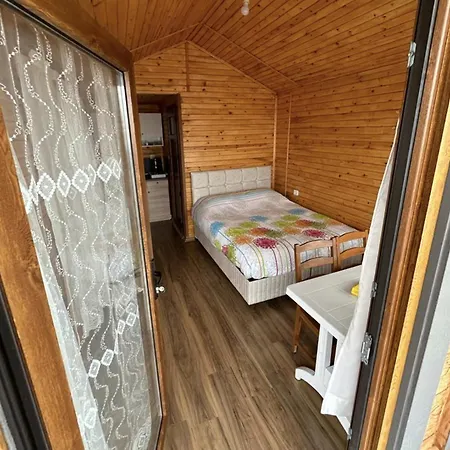 Yenliman Bungalov Evleri - Konaklama Turizm Isletmesi -Butik -Pansiyon Karaburun (Izmir)